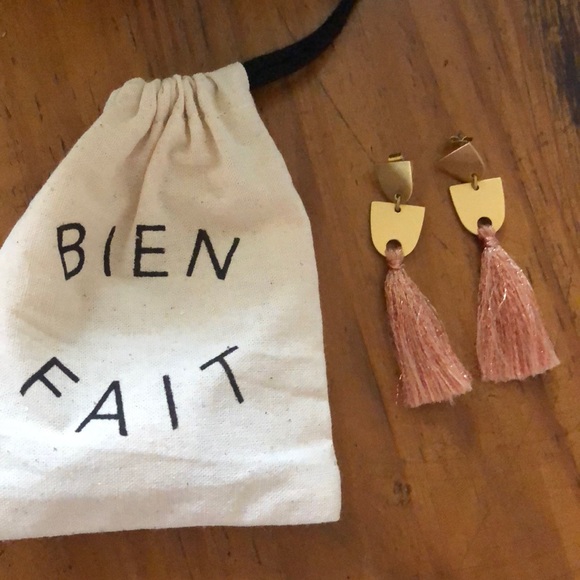 Madewell Jewelry - NWOT Madewell tassel earrings